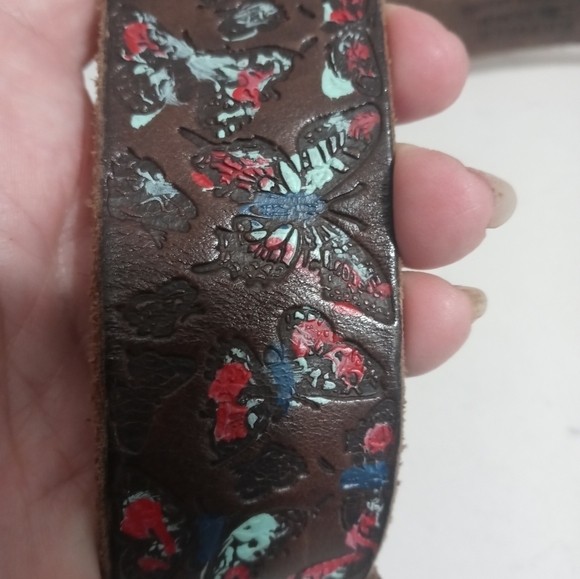 Vintage Hilfiger Denim Genuine Leather Tooled Butterfly Brown Belt Made in Italy - Picture 7 of 7
